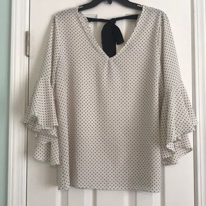 Black and White Blouse Size XL